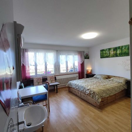 Spiez Lakeview By The Station Room A מראה חיצוני תמונה